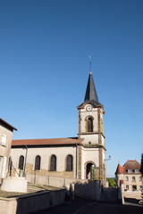 Fototapeta na wymiar Kirche in Anzeling