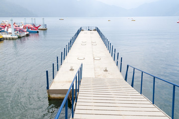 Fototapeta premium empty pier on lake