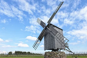Papier Peint photo autocollant Moulins wooden windmill against the sky