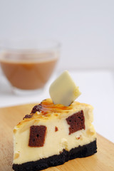 Cheesecake whit brownie.
