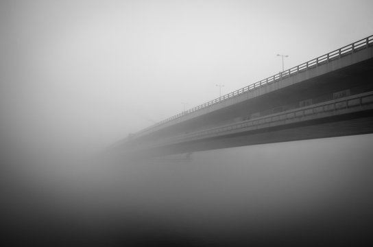 Fototapeta bridge in fog