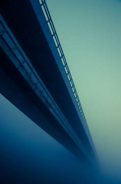 Fototapeta bridge in foggy weather