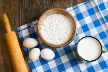 Cooking set: eggs, flour, milk