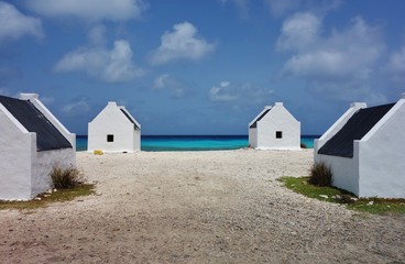Fototapeta na wymiar Slave huts in Bonaire