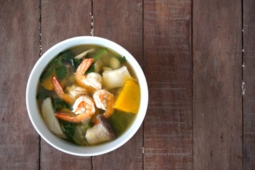 Thai Spicy Mixed Vegetable Soup with Prawns