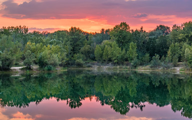 Fototapeta na wymiar Beautiful lake in Slovakia