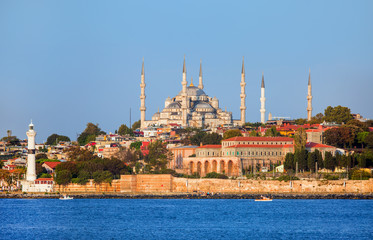 Obraz premium The Blue Mosque, (Sultanahmet Camii), Istanbul, Turkey