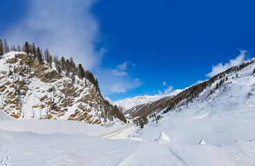 Fototapeta premium Mountain ski resort Obergurgl Austria