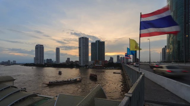 BANGKOK, THAILAND - September 25, 2016 : Chaopraya River View and Traffic in Bangkok from Taksin Bridge, Bangkok, Thailand