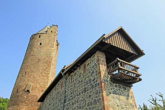 Fritzlar: Stadtmauer mit Turm (Hessen)