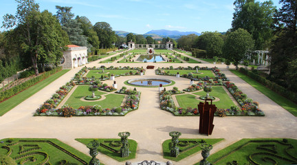 Jardins &agrave; la Fran&ccedil;aise / Cambo-les-Bains (France)
