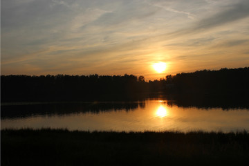 Fototapeta premium Sunset at the lake