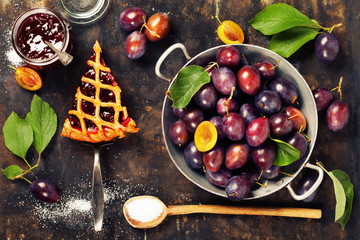 Plum tart and fresh plums