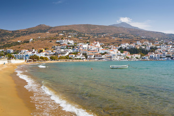 Obraz premium Batsi village on the coast of Andros island in Greece.