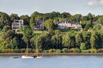 Hochufer der Elbe in Hamburg Othmarschen
