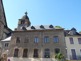 Saint-geniez d'Olt en Aveyron