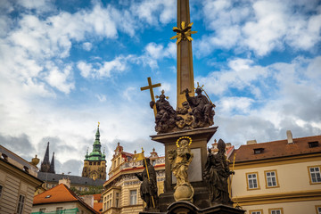 Naklejka premium Holy Trinity Column at Lesser Town Square (Malostranske namesti). Prague, Czech Republic