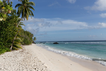 Silhouette Island - Tropical Beach