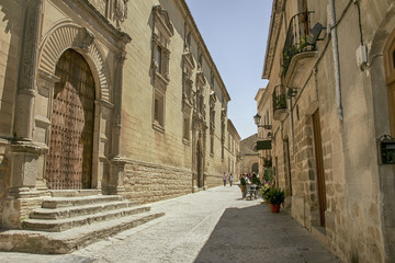 Casco histórico de la ciudad monumental de Baeza en la provincia de Jaén, Andalucía
