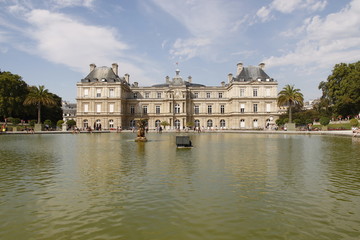 Sénat, palais du Luxembourg à Paris