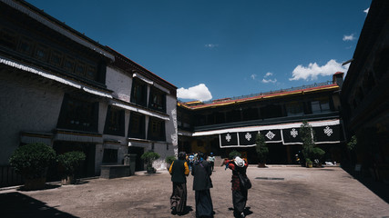 women in tibet temple