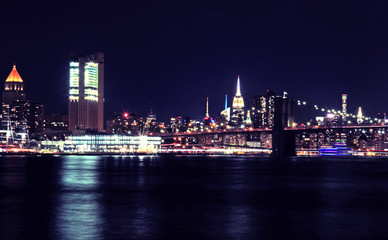 Fototapeta na wymiar New York in the Night