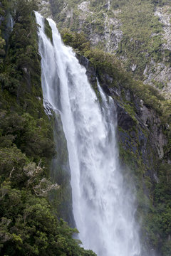 Stirling Falls , Milford Sound, Fiordland, South Island of New Zealand