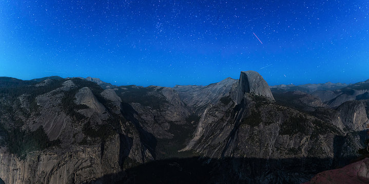 Beautiful stars over Glacier Point