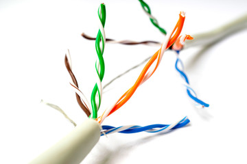 Netzwerkkabel bzw. Patchkabel im Querschnitt