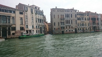 Fototapeta na wymiar A view of Venice's canals , Italy