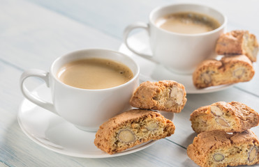 Two cups of coffee with cantuccini