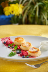 traditional russian cheesecakes