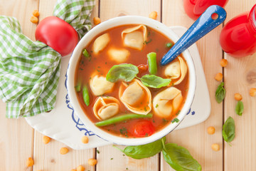 Rustikale Tomatensuppe