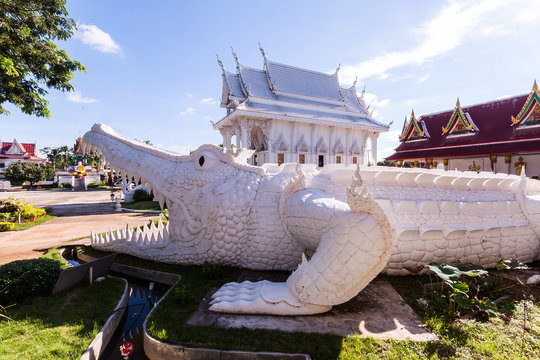 Wat Si Sattharam at Phichit Thailand.