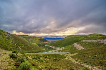 Naklejka premium highland road to Daocheng, China