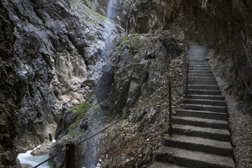 Fototapeta na wymiar Treppe in der Höllentalklamm bei Garmisch, Bayern