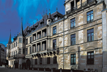 Fototapeta na wymiar das großherzogliche palast Luxemburg