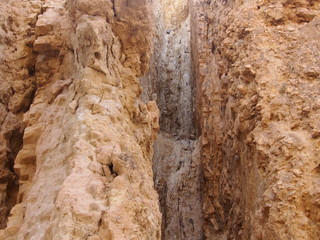 водопад в Атласских горах на территории Туниса