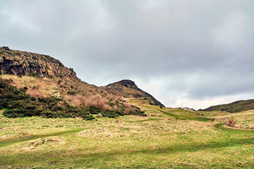 Edinburgh, View of the city, several monuments and the Castle, 