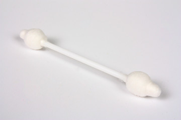 Wattestäbchen
