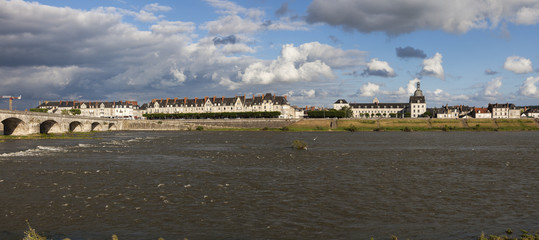 Naklejka premium Jacques Gabriel Bridge in Blois