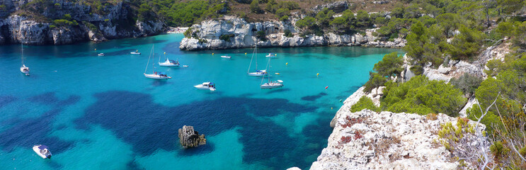 Ile de Minorque dans les Baléares © Cyril PAPOT
