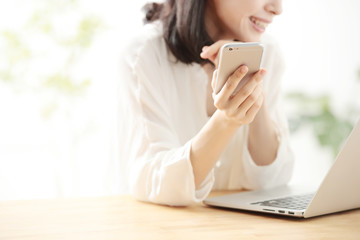 スマートフォン・女性