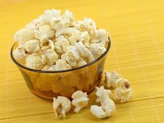 Popcorn, Gepuffter Mais