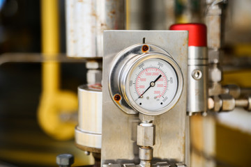 Pressure gauge in oil and gas production process for monitor condition, The gauge for measure in...
