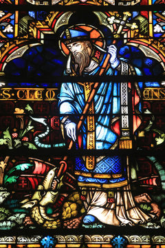 Le pape Saint-Cl&eacute;ment de Metz. Stained glass windows by Frantz Mayer de Munick 1884. Chapel of Notre Dame de la Ronde. St. Stephen of Metz Cathedral. ..