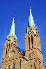 Fototapeta na wymiar Kath. Pfarrkirche St. Marien in OBERHAUSEN