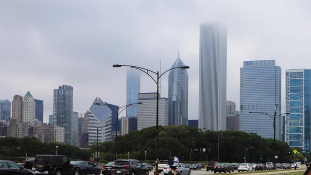 4K UltraHD Timelapse Chicago city center on a foggy day