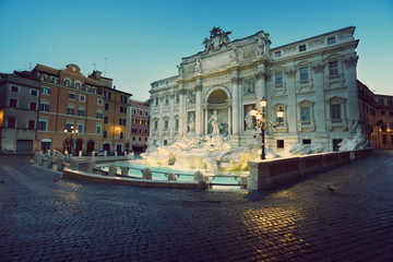 Fototapeta premium fountain Trevi in morning time, Rome
