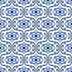 Vector seamless pattern. Colorful ethnic ornament. Arabesque style. Islamic art.